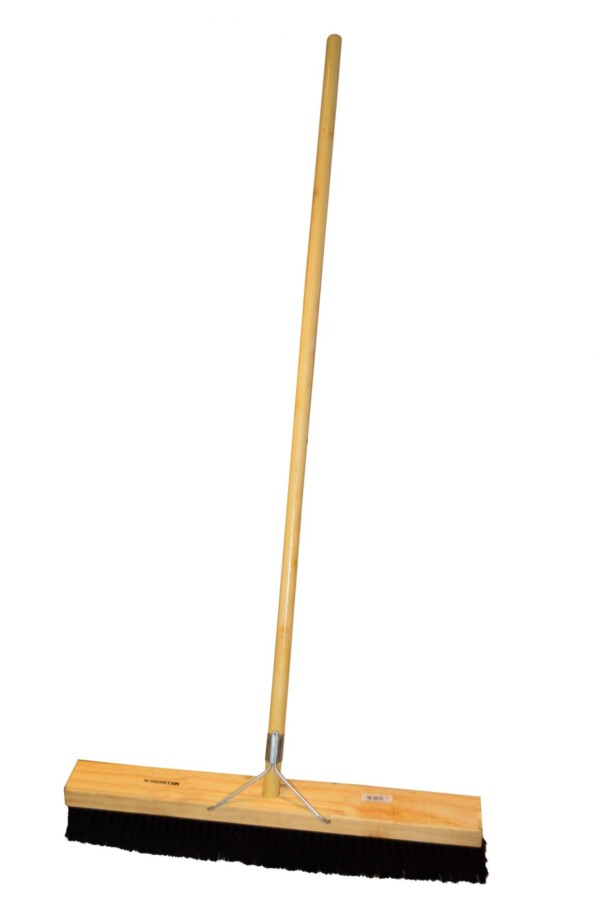 F3352 610mm Platform Broom Millenium scaled